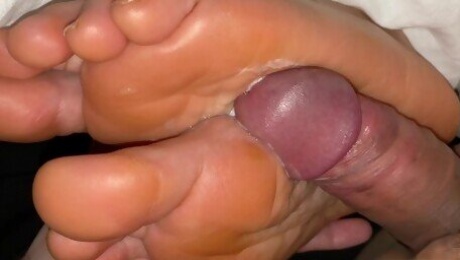 Compilation of pure FOOTJOB,SOLEJOB AND TOEJOB