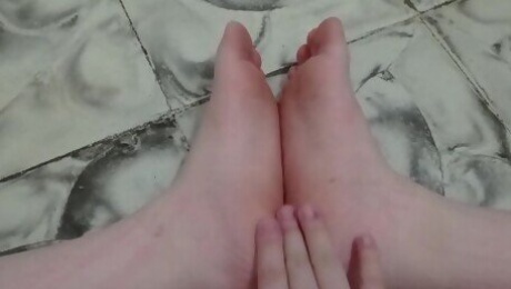 I masturbate hard with my feet pinay